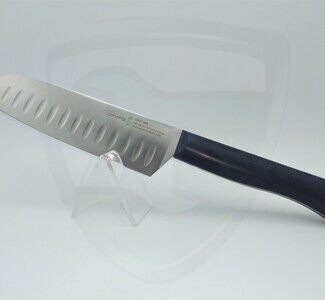 Kitchen and table knives